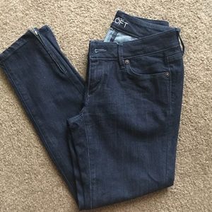 LOFT Curvy Skinny Ankle Denim